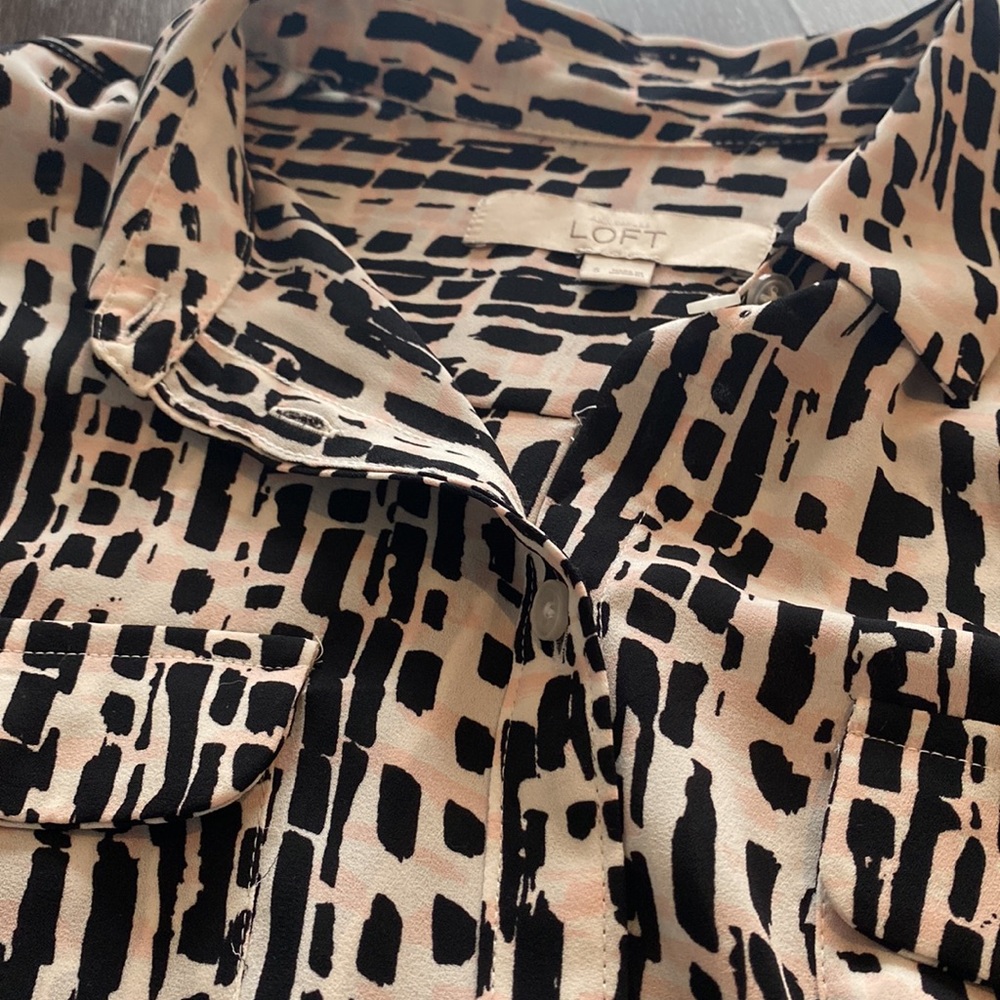 LOFT Pattern Button Down - Picture 7 of 7